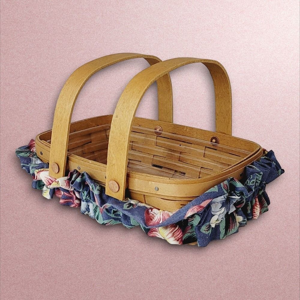 1995 Longaberger Small Rectangular Basket with Plastic Liner and Cloth‎ Garter